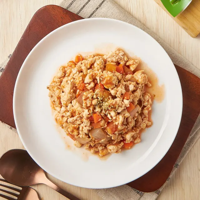 ไก่สับผัดซอสมะเขือเทศ อาหารลดน้ำหนัก 150 kcal โปรตีน 22 กรัม